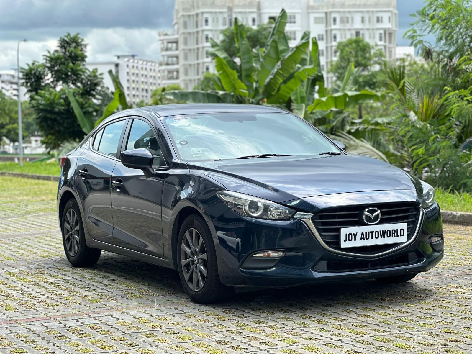 Mazda 3 (Min 2 days)