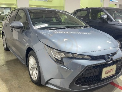 Toyota Corolla Touring 1.8 S Hybrid